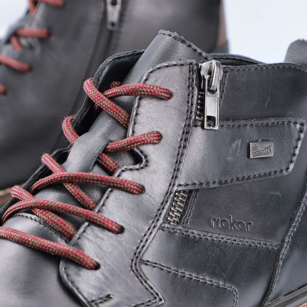 detail Pánská kotníková obuv RIEKER B1334-00 černá W3