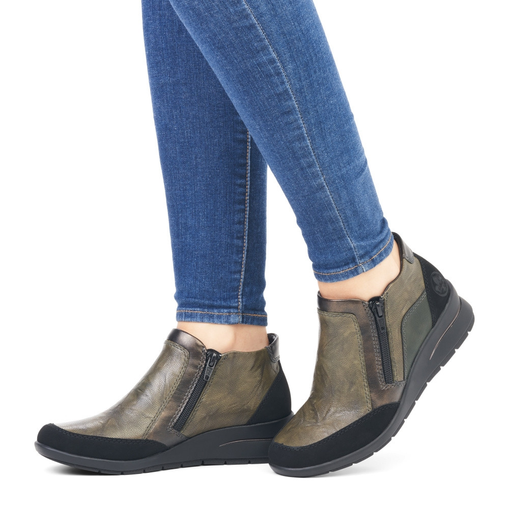 detail Dámská kotníková obuv RIEKER L4851-52 zelená W3