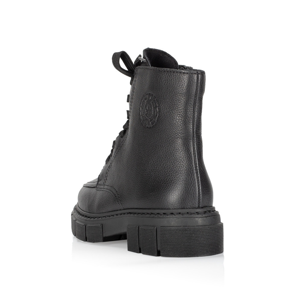 detail Dámská kotníková obuv RIEKER M3807-00 černá W3