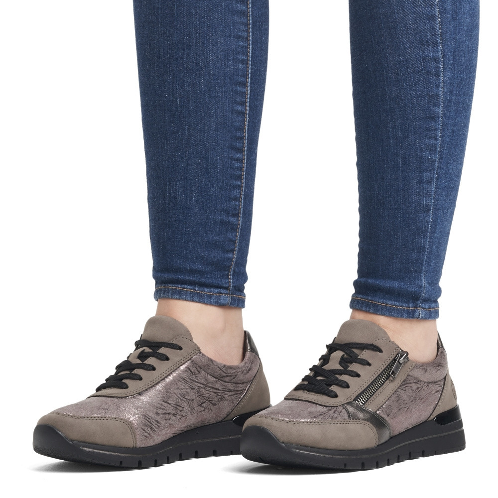 detail Dámské tenisky REMONTE R6700-43 šedá W3