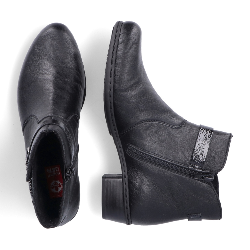 detail Dámská kotníková obuv RIEKER Y0783-00 černá W5