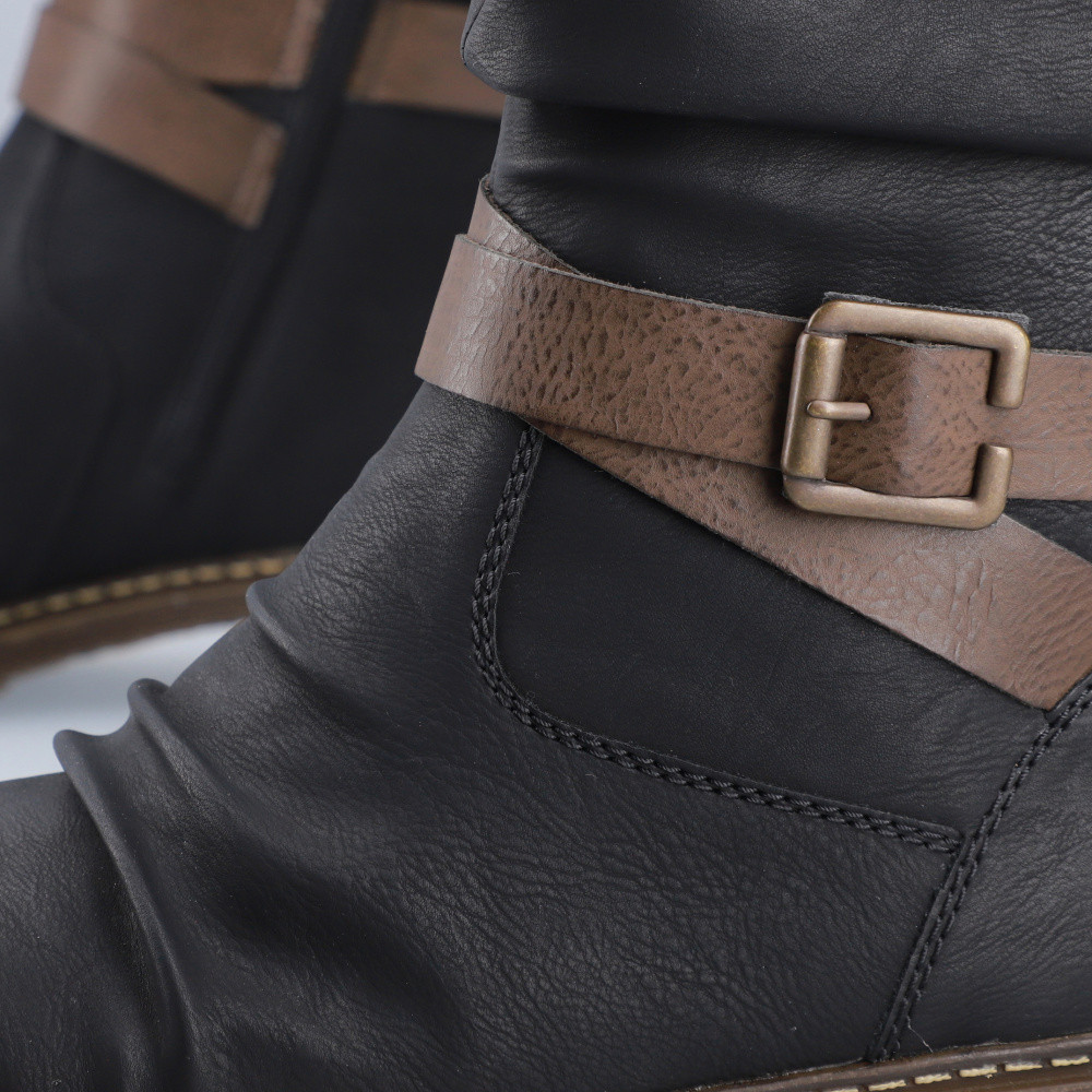 detail Dámské kozačky RIEKER Z4792-00 černá W3