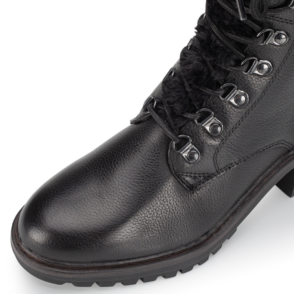 detail Dámská kotníková obuv TAMARIS 26293-41-001 černá W3