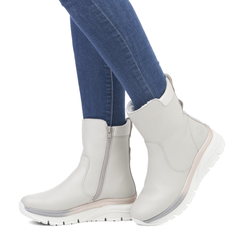 detail Dámská kotníková obuv RIEKER 48052-60 béžová W3