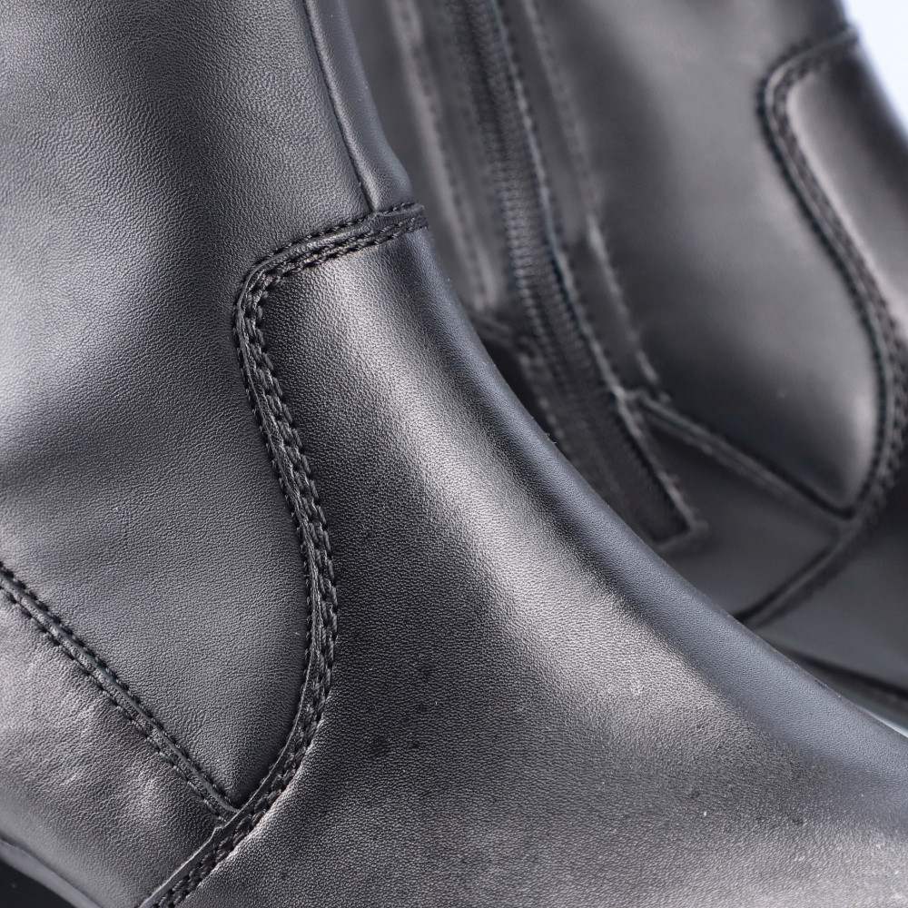 detail Dámska členková obuv RIEKER 78674-00 čierna W3
