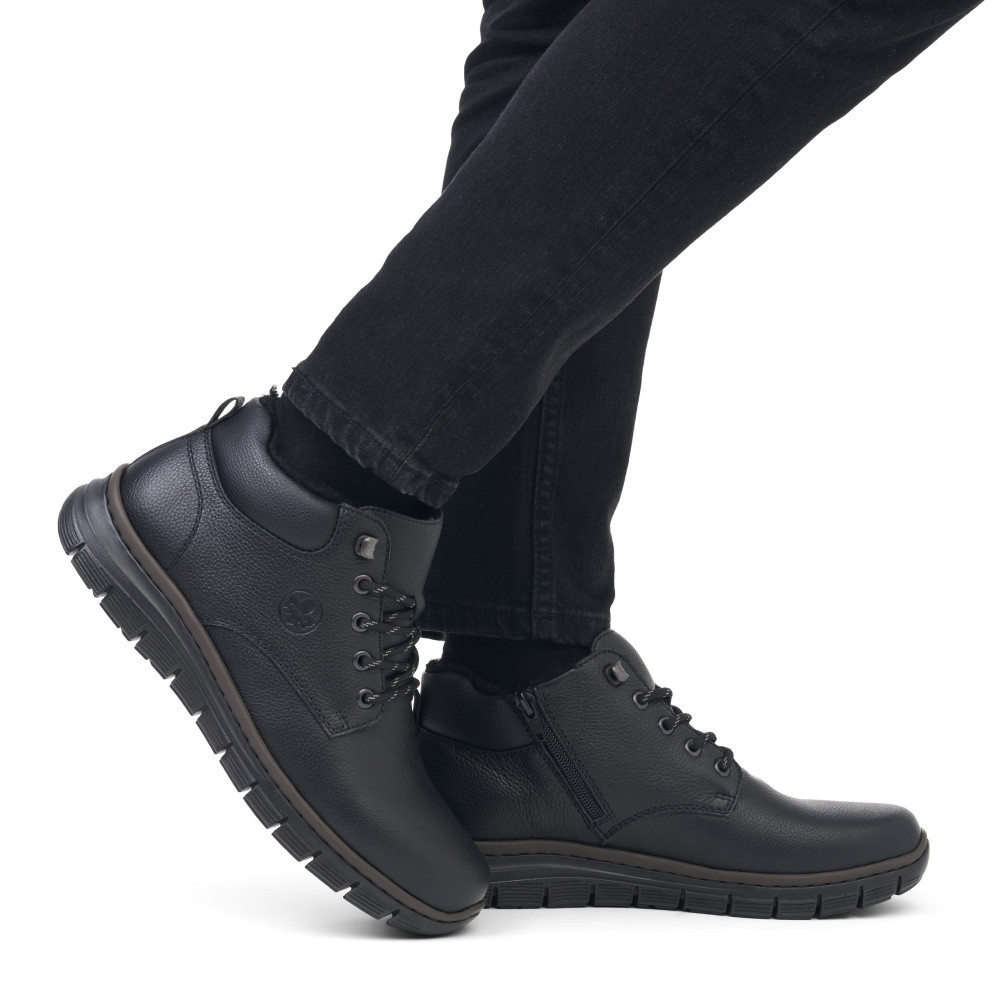 detail Pánská obuv RIEKER RIE-10304630-W3 černá