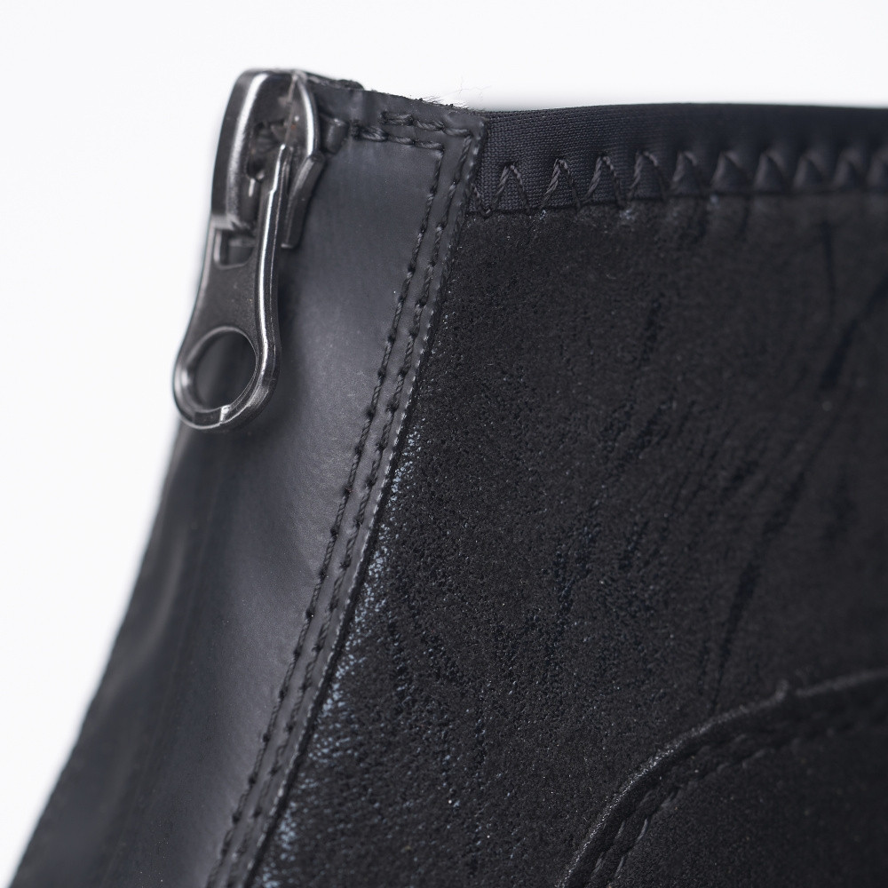 detail Dámská kotníková obuv REMONTE D0T71-01 černá W4