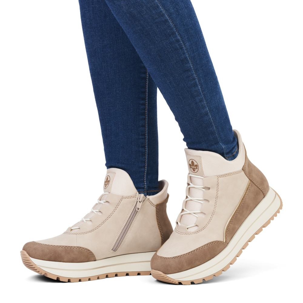 detail Dámská kotníková obuv RIEKER N4051-62 béžová W3