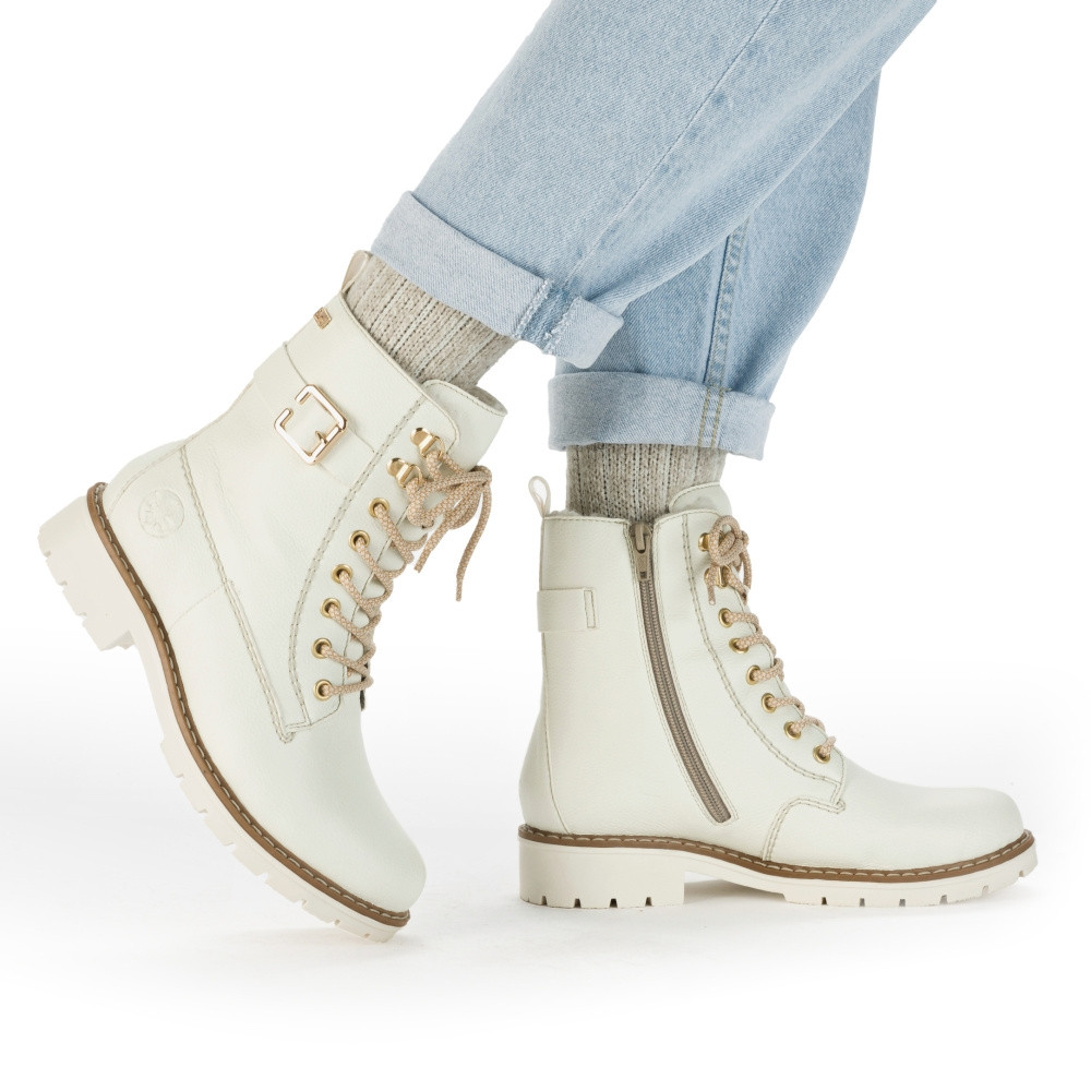 detail Dámská kotníková obuv RIEKER Y9126-80 bílá W5