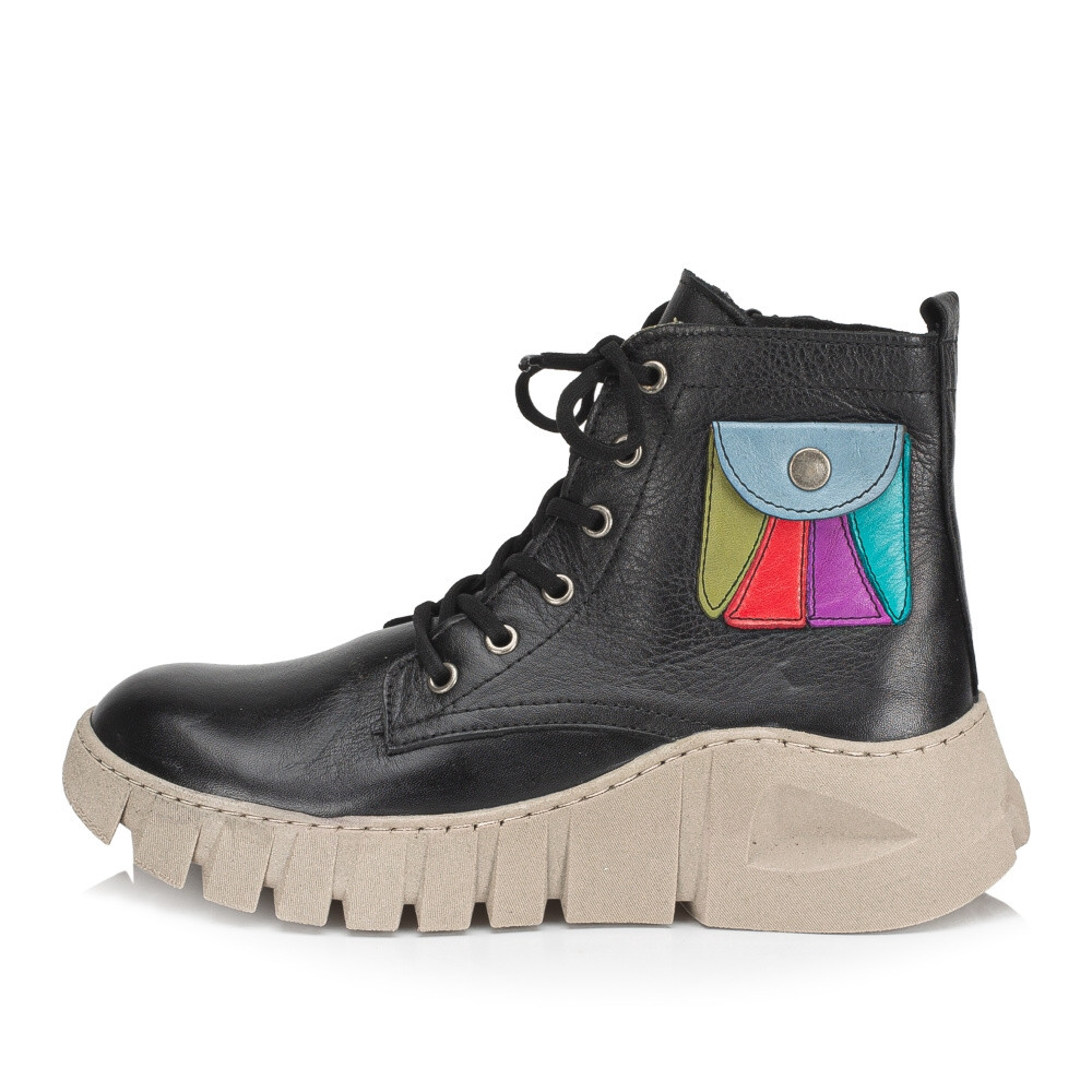 detail Dámská kotníková obuv IBERIUS 3304-501 černá W3