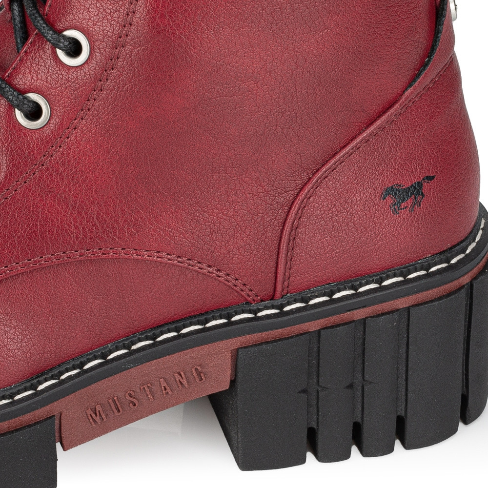 detail Dámská obuv MUSTANG MUS-10305069-W3 červená