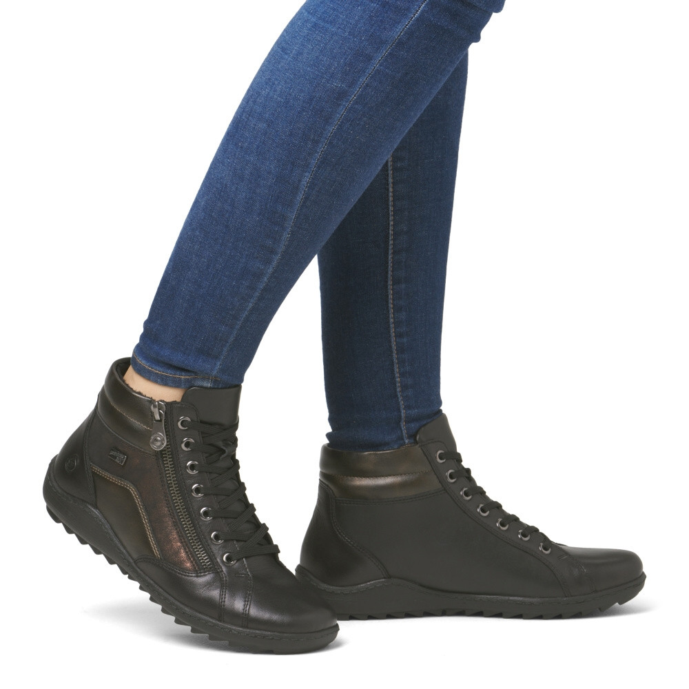 detail Dámska členková obuv REMONTE R1458-03 čierna W4