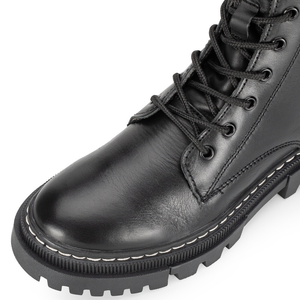 detail Dámská kotníková obuv TAMARIS 25276-41-003 černá W5