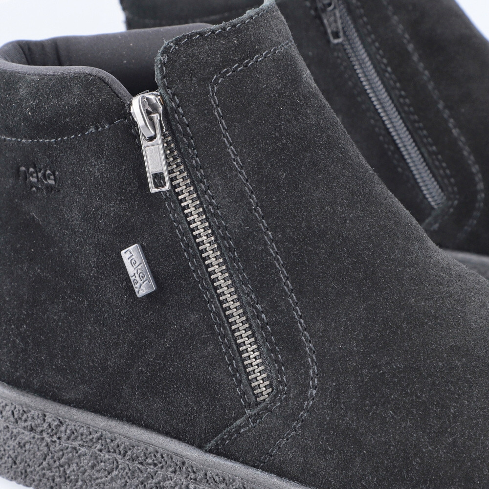 detail Pánská kotníková obuv RIEKER 31051-00 černá W4