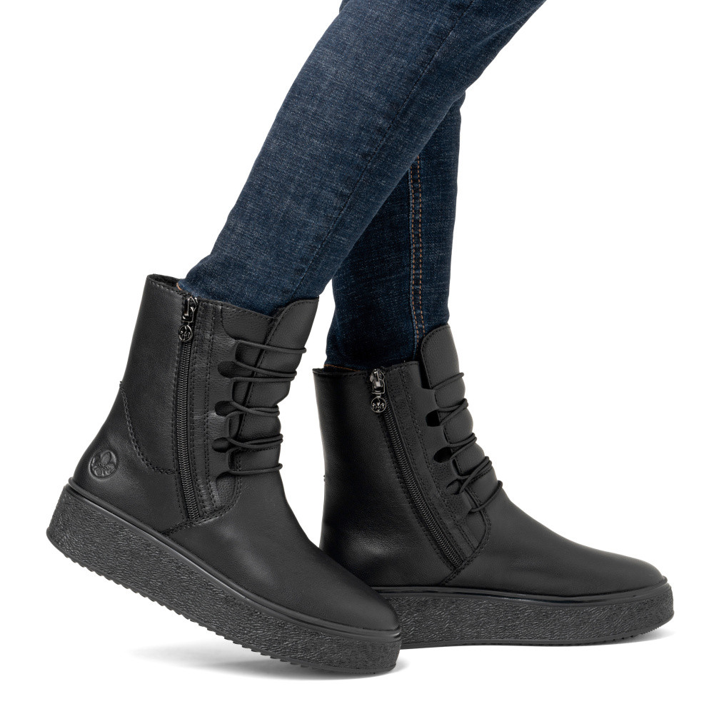 detail Dámská kotníková obuv RIEKER 78855-00 černá W4