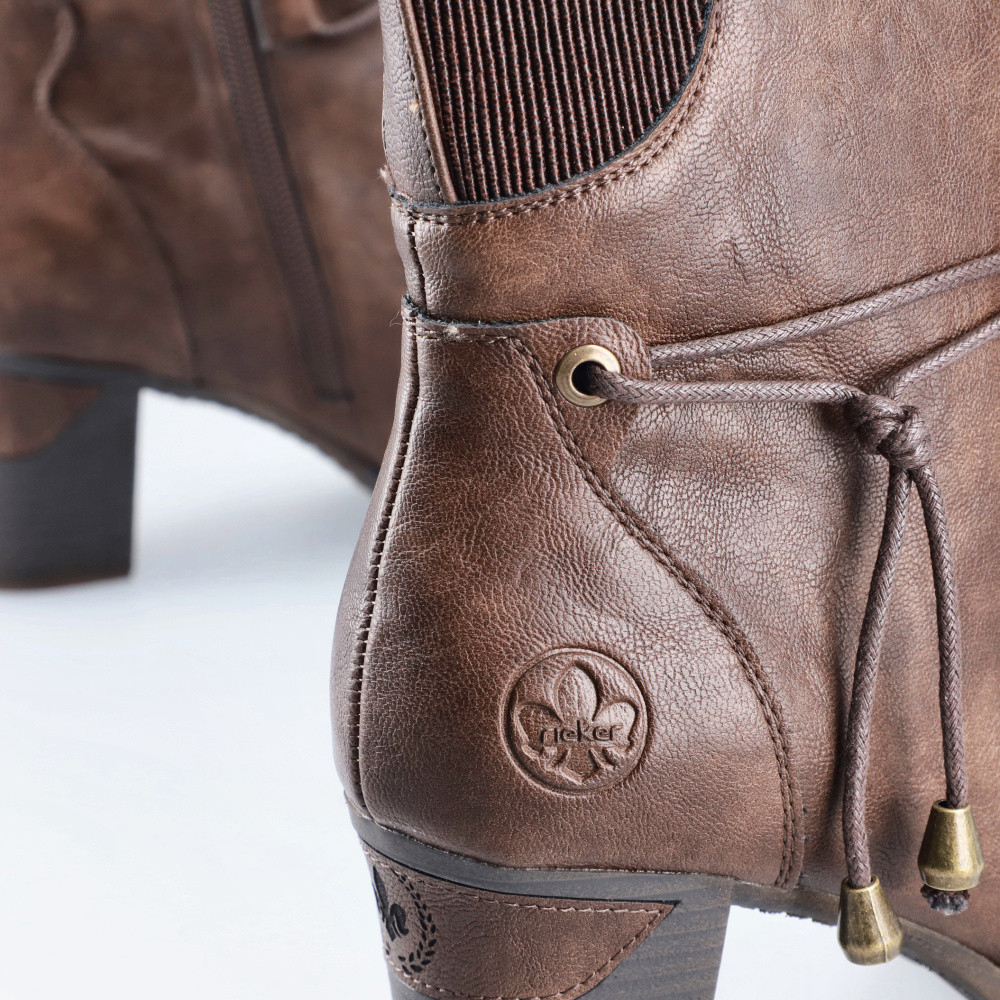 detail Dámské kozačky RIEKER 96081-25 hnědá W4