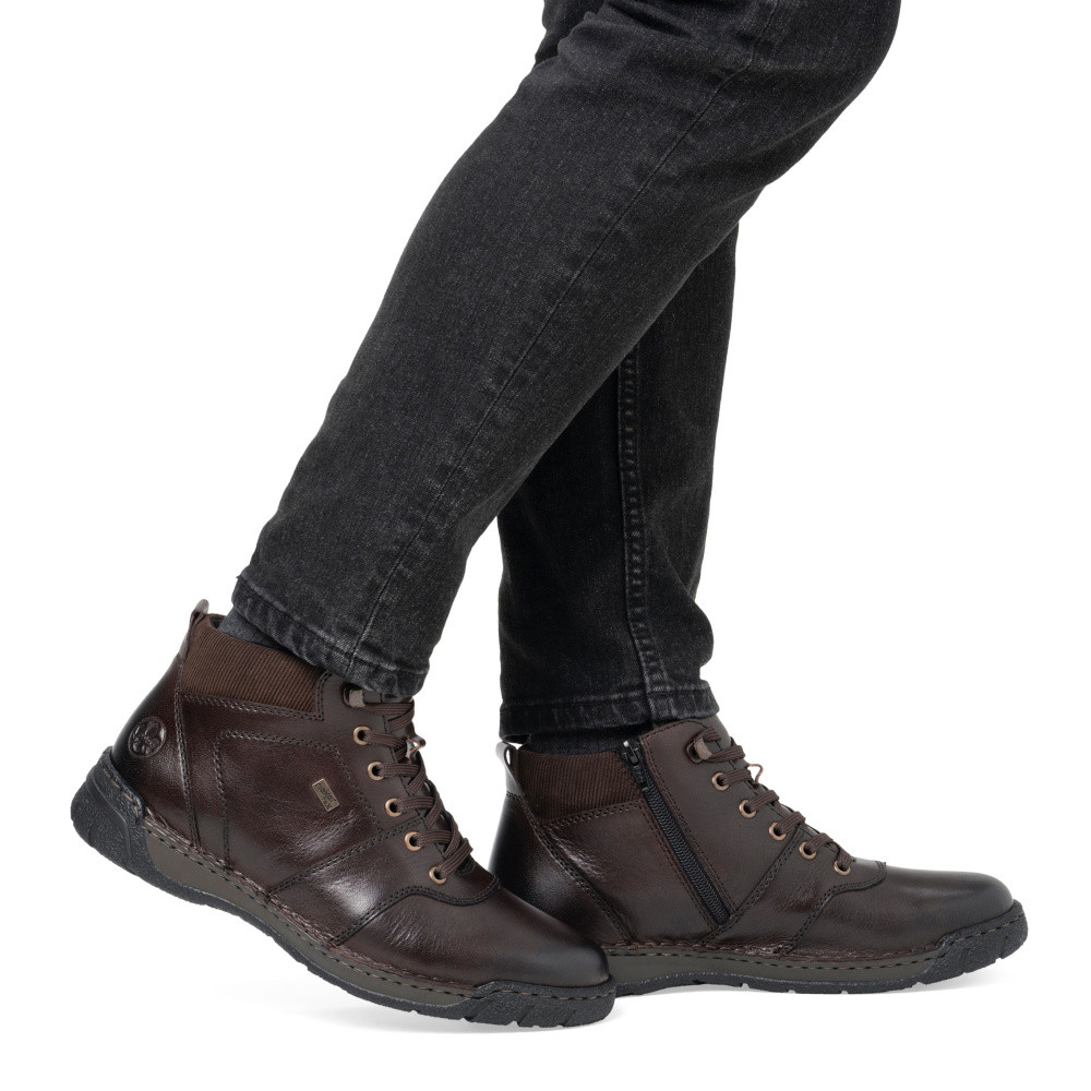 detail Pánská kotníková obuv RIEKER B0308-25 hnědá W4