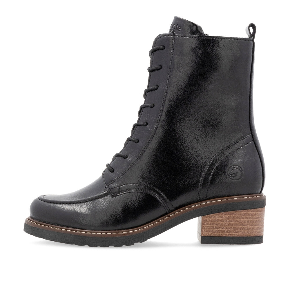 detail Dámská kotníková obuv REMONTE D1A77-00 černá W4