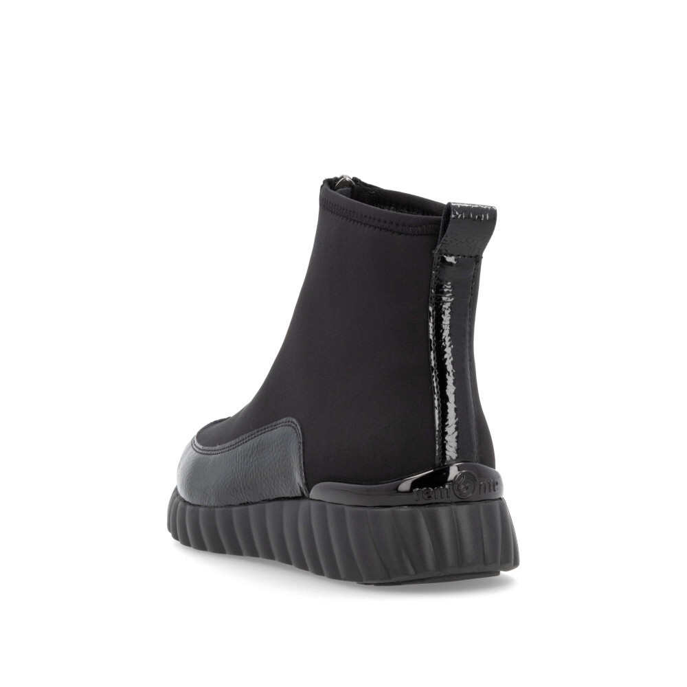 detail Dámská kotníková obuv REMONTE D5983-03 černá W4