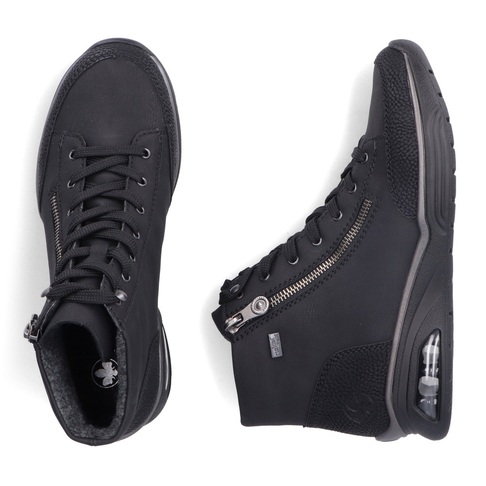 detail Dámska členková obuv RIEKER M5610-00 čierna W4