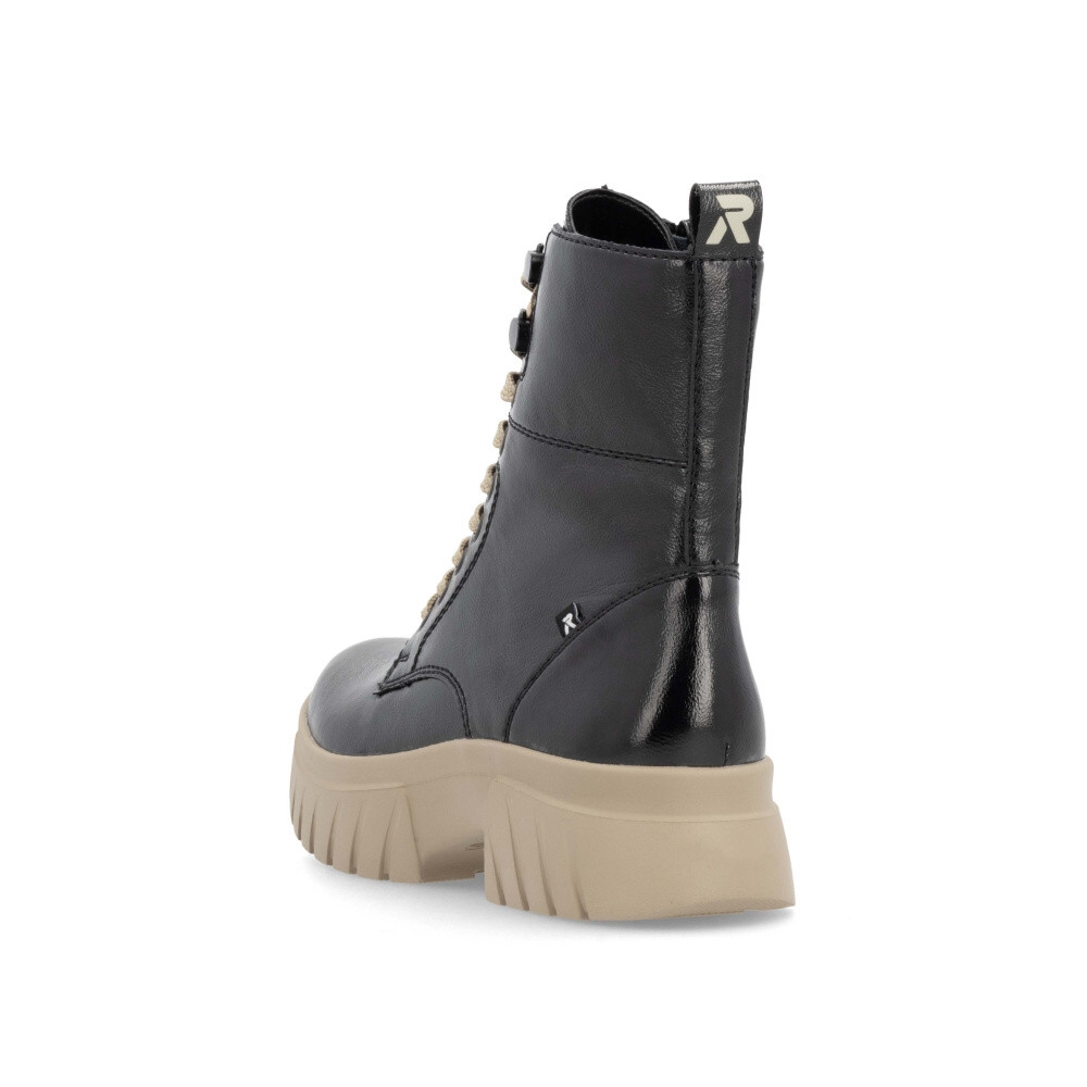 detail Dámská kotníková obuv RIEKER REVOLUTION W1870-00 černá W4