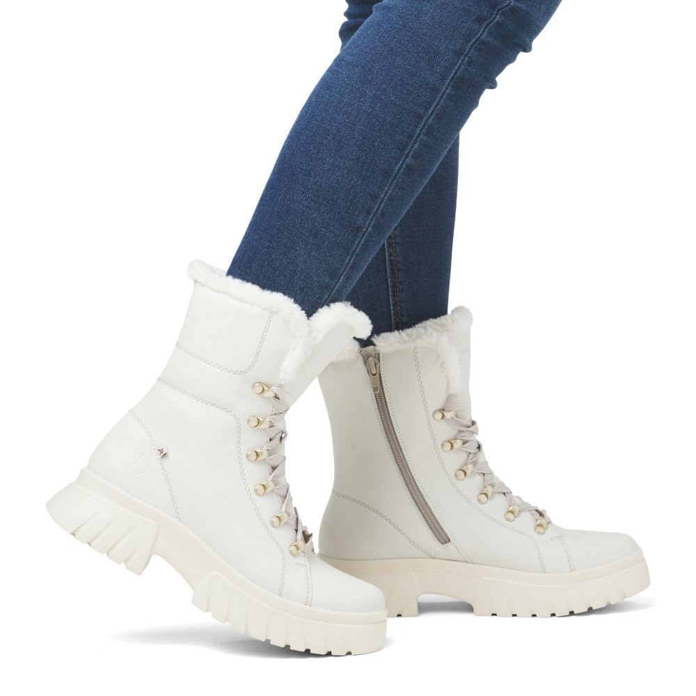 detail Dámská kotníková obuv RIEKER W1874-80 bílá W4