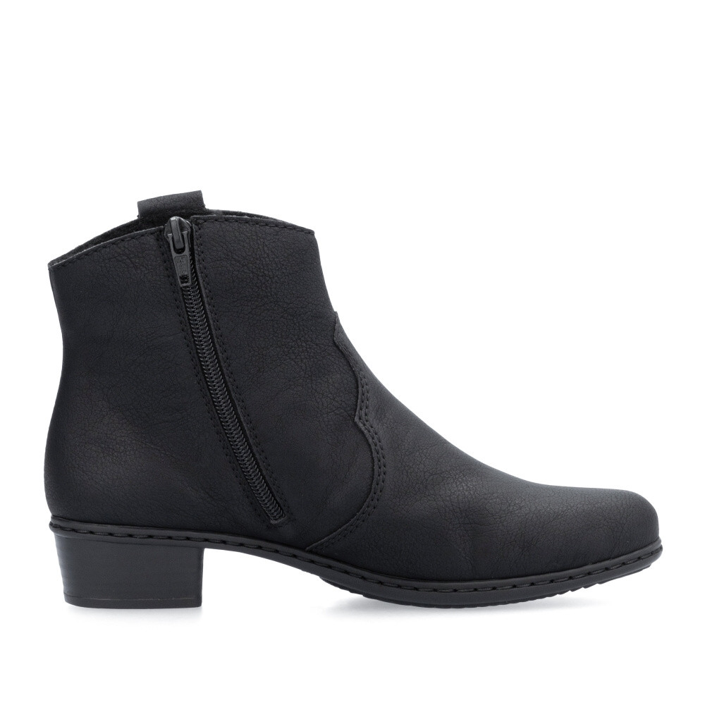 detail Dámská kotníková obuv RIEKER Y0762-00 černá W5