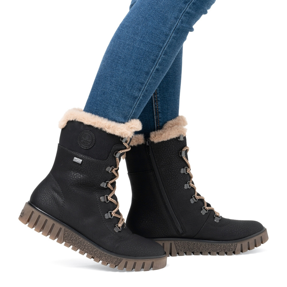 detail Dámská kotníková obuv RIEKER Y3424-00 černá W5