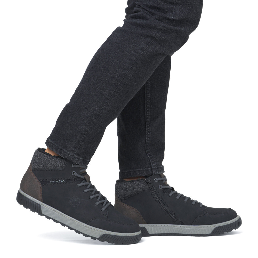 detail Pánská kotníková obuv RIEKER 18930-01 černá W5