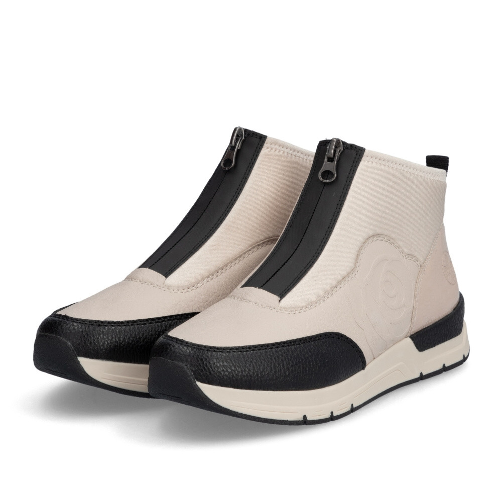 detail Dámská kotníková obuv RIEKER 58956-60 béžová W4