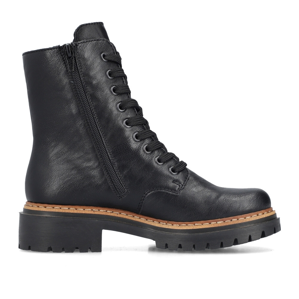 detail Dámská kotníková obuv RIEKER 72647-00 černá W4
