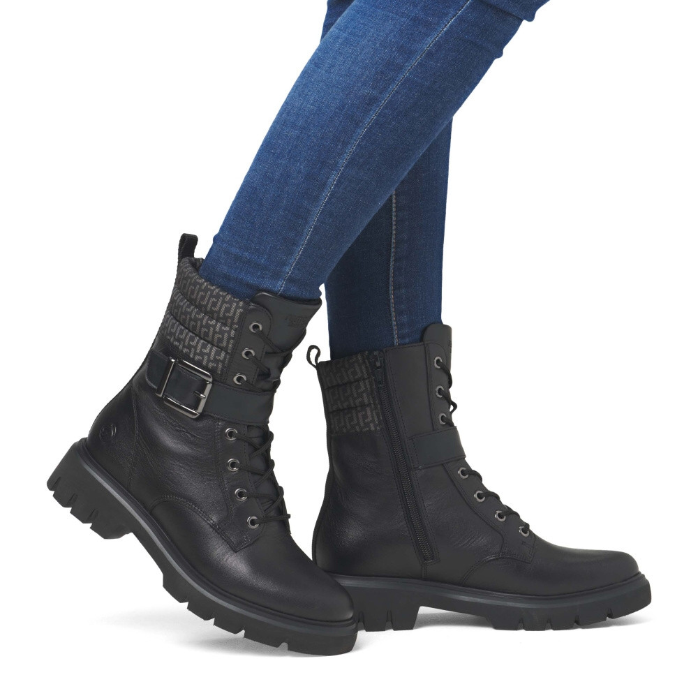 detail Dámská kotníková obuv REMONTE D1W71-03 černá W4