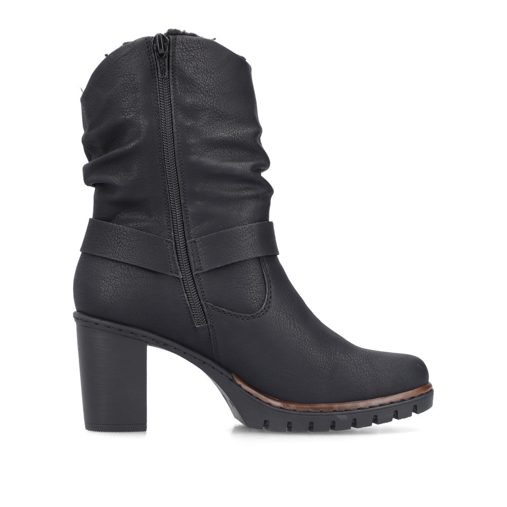 detail Dámská kotníková obuv RIEKER Y2582-00 černá W4