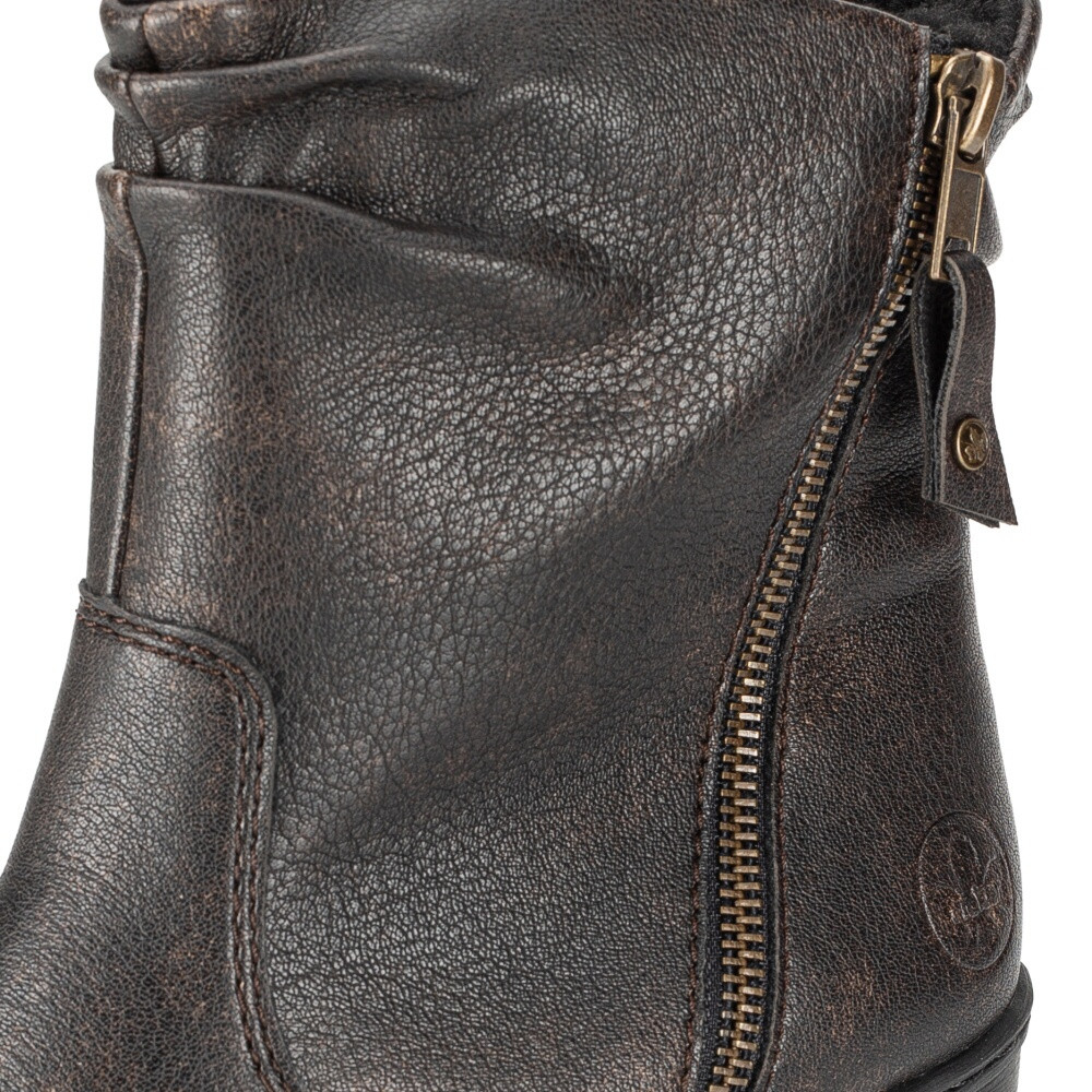 detail Dámská kotníková obuv RIEKER Y2595-25 hnědá W4