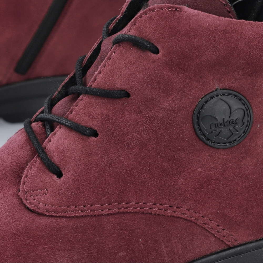 detail Dámská kotníková obuv RIEKER Z0022-35 červená W5