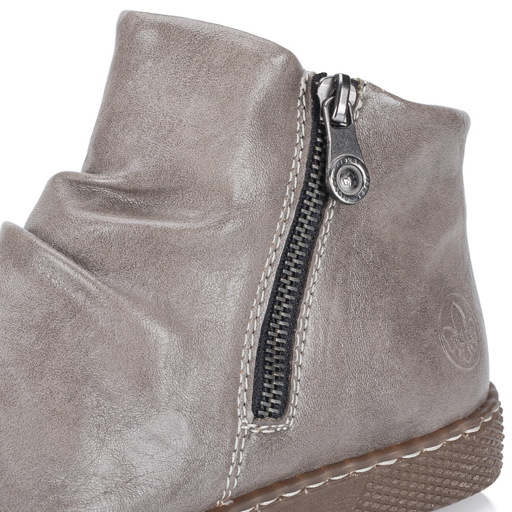 detail Dámská kotníková obuv RIEKER Z1263-42 šedá W4