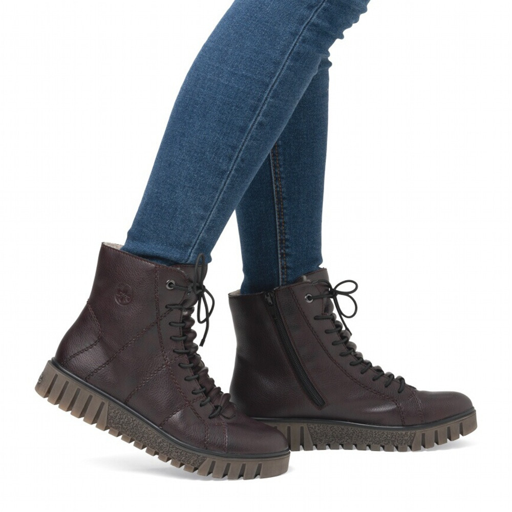 detail Dámská kotníková obuv RIEKER Y3420-35   RED   H/W4