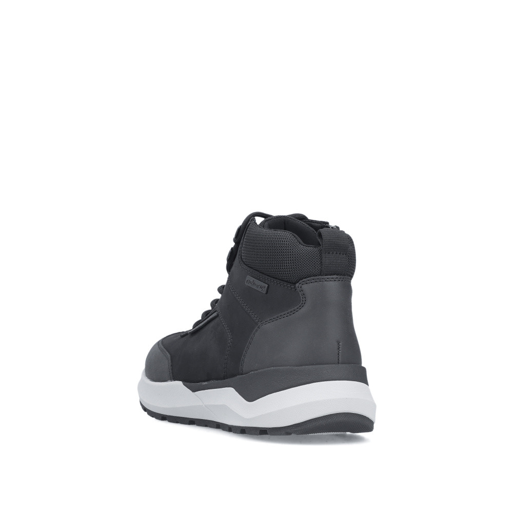 detail Pánská kotníková obuv RIEKER 06030-01 černá W5