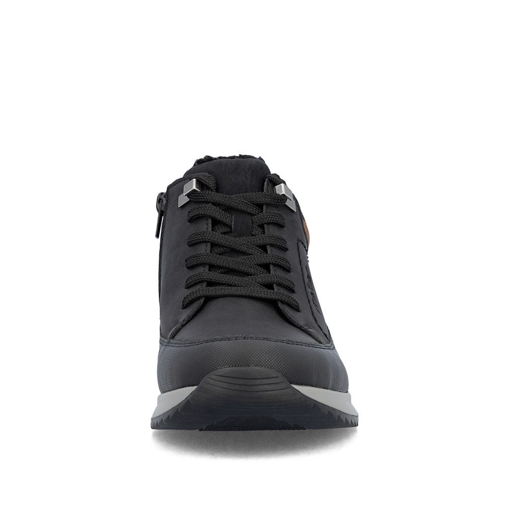 detail Pánská kotníková obuv RIEKER 16125-00 černá W5