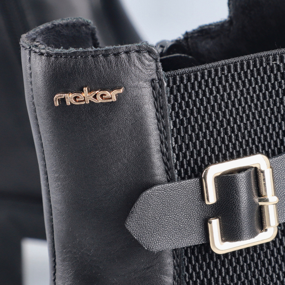 detail Dámska členková obuv RIEKER 74560-00 čierna W5
