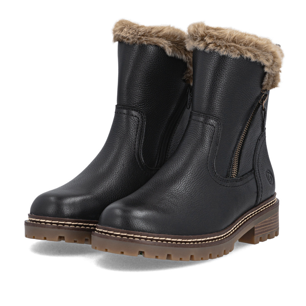 detail Dámská kotníková obuv REMONTE D0B83-03 černá W5