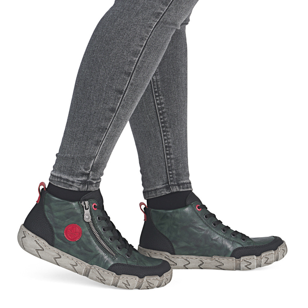 detail Dámská kotníková obuv RIEKER L0306-54 zelená W5