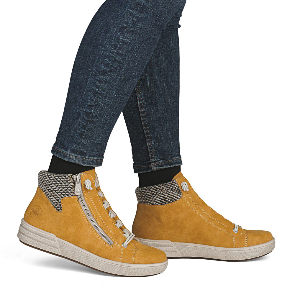 detail Dámská kotníková obuv RIEKER X0750-68 žlutá W5