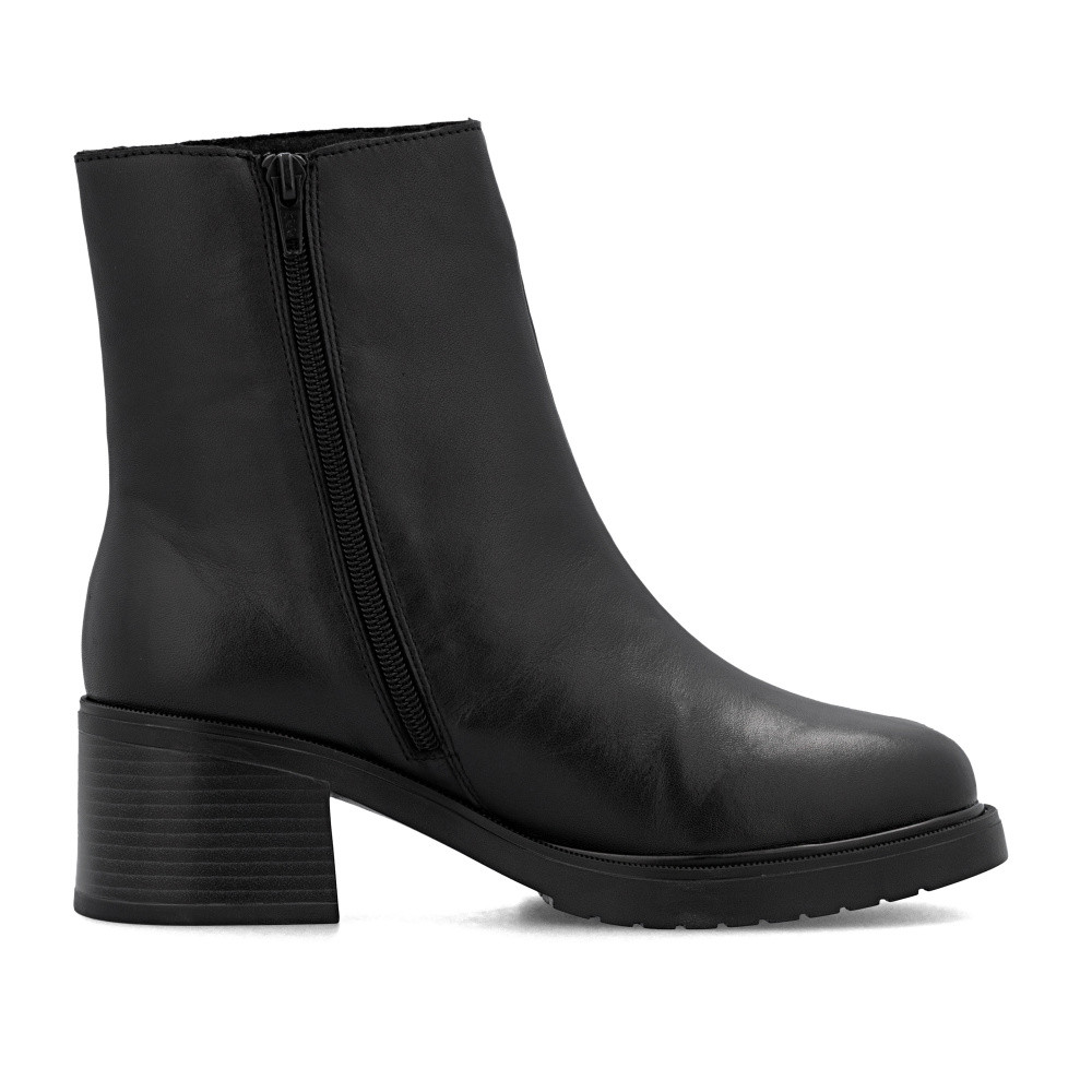 detail Dámská kotníková obuv RIEKER Y5250-00 černá W5