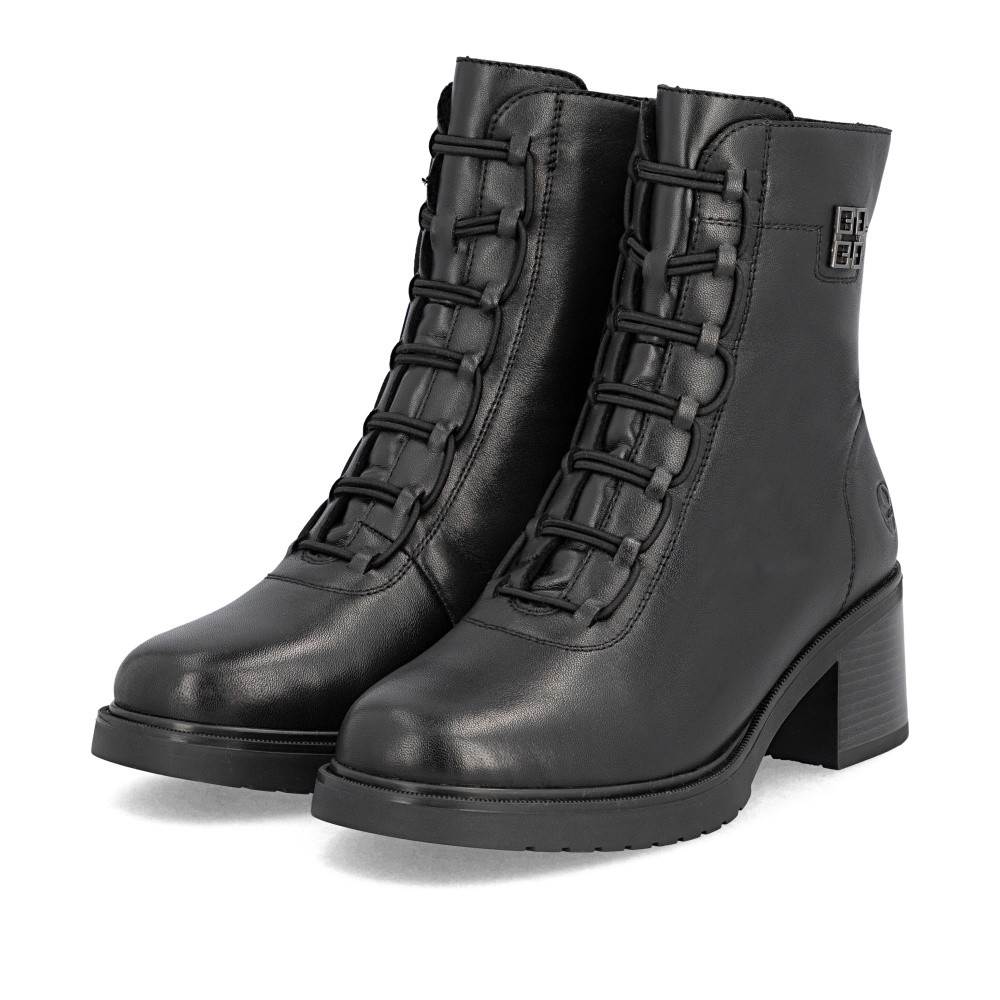 detail Dámská kotníková obuv RIEKER Y5252-00 černá W5