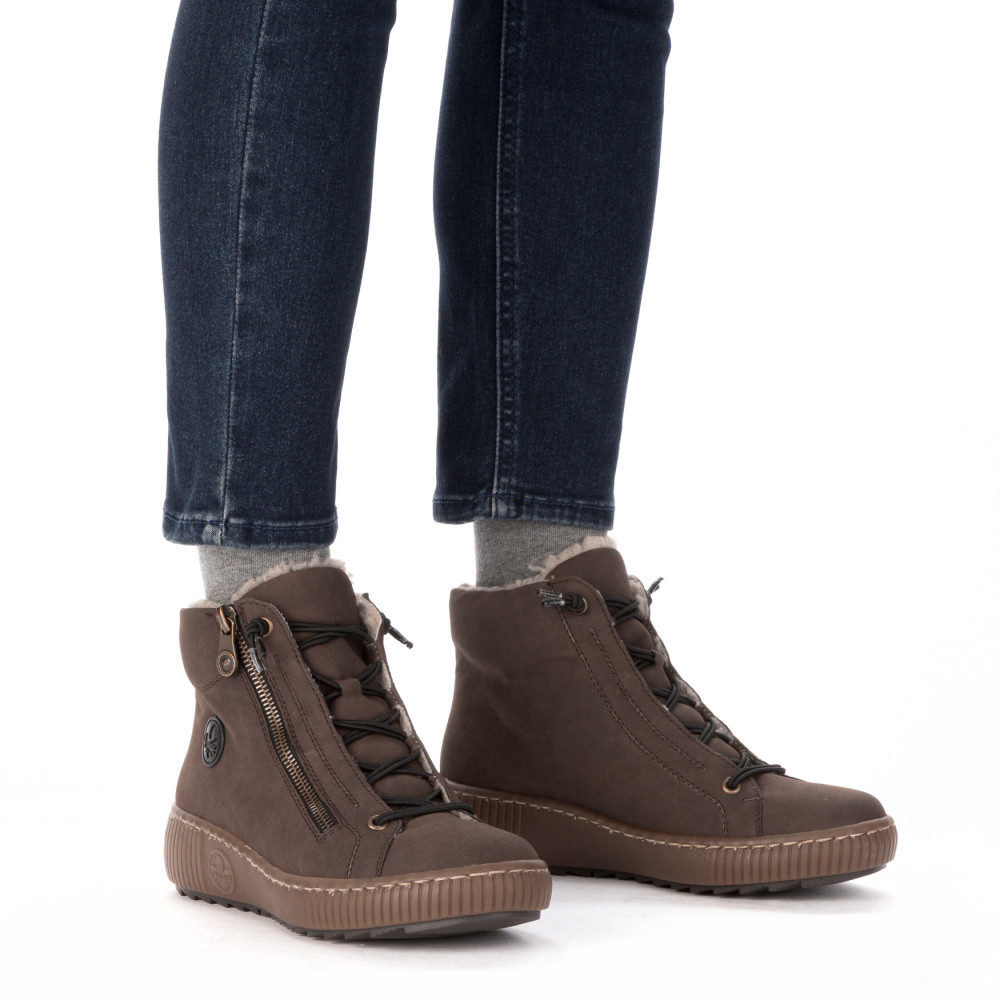 detail Dámská kotníková obuv RIEKER Z6660-25 hnědá W5