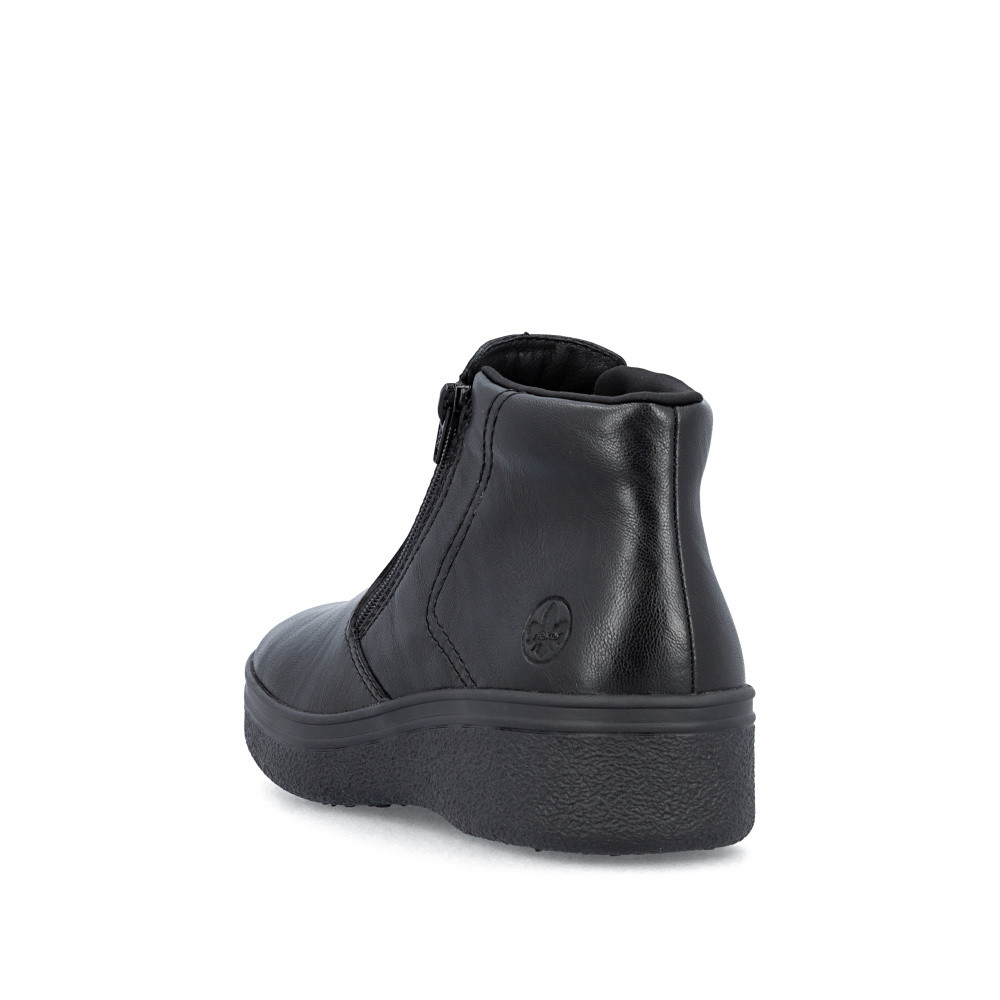 detail Pánská kotníková obuv RIEKER 38655-00 černá W5