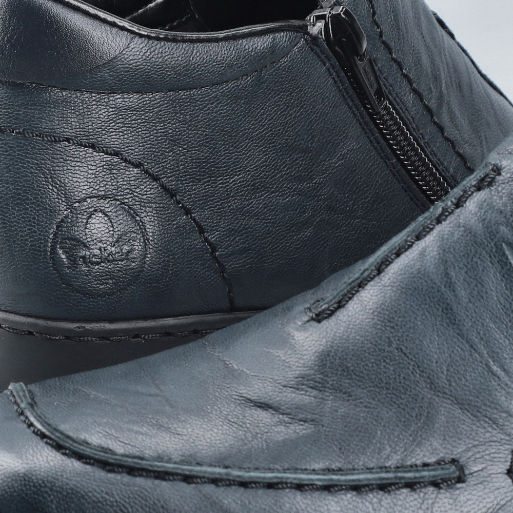 detail Dámská kotníková obuv RIEKER 58386-14 modrá W5