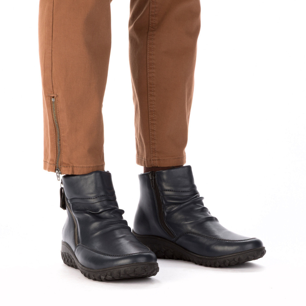 detail Dámská kotníková obuv RIEKER 59585-14 modrá W5