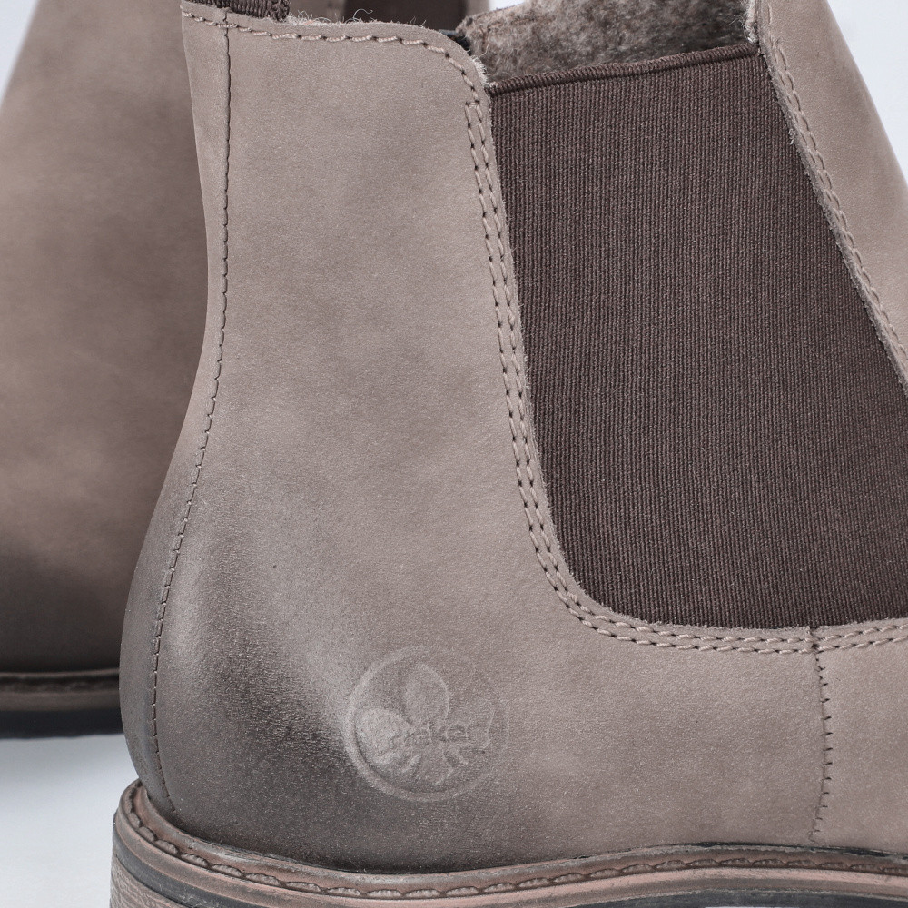 detail Dámská kotníková obuv RIEKER 74878-25 hnědá W5